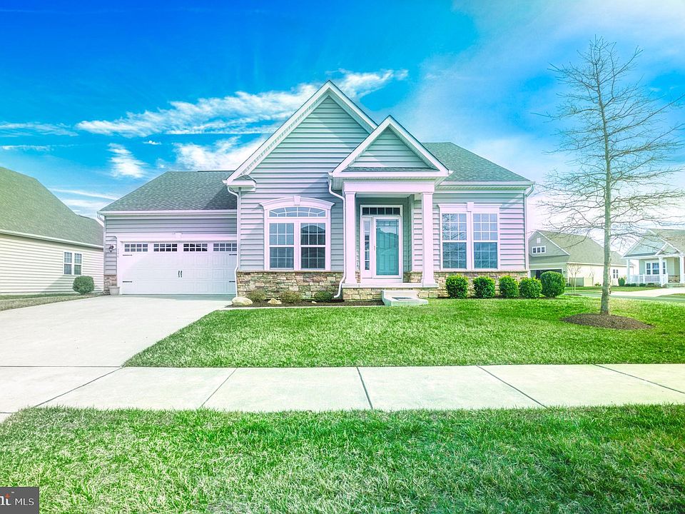 1st image of 246 Anglesey Dr