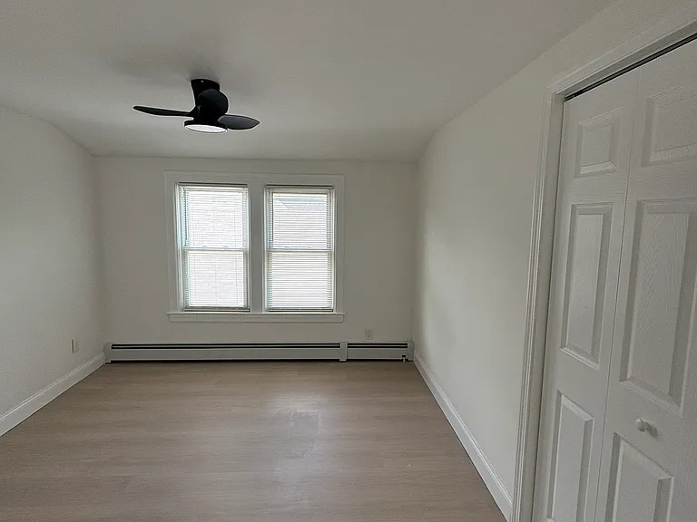 105 Beacon Ave #1 — Photo 22