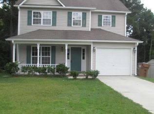 3021 Oakwood Dr, Jacksonville, NC 28546