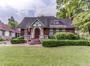 1801 Forrest Ave, Memphis, TN 38112