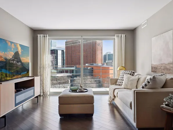 1200 Nicollet Mall APT 702, Minneapolis, MN 55403