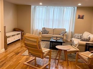 524 S 3rd St #1, Philadelphia, PA 19147