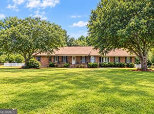 162 Skyview Dr, Griffin, GA 30224