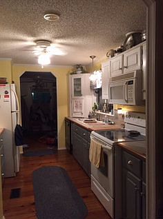 3rd image of 22936 100th St