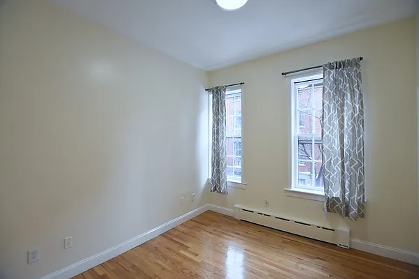 Rented by Bold New York | media 11