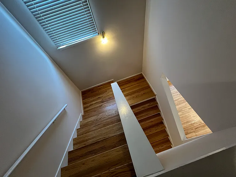 36 Moreland Ave NE #2 — Photo 6