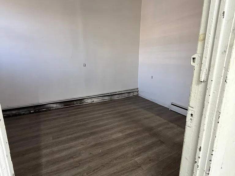 75 Goble St #1 — Photo 6