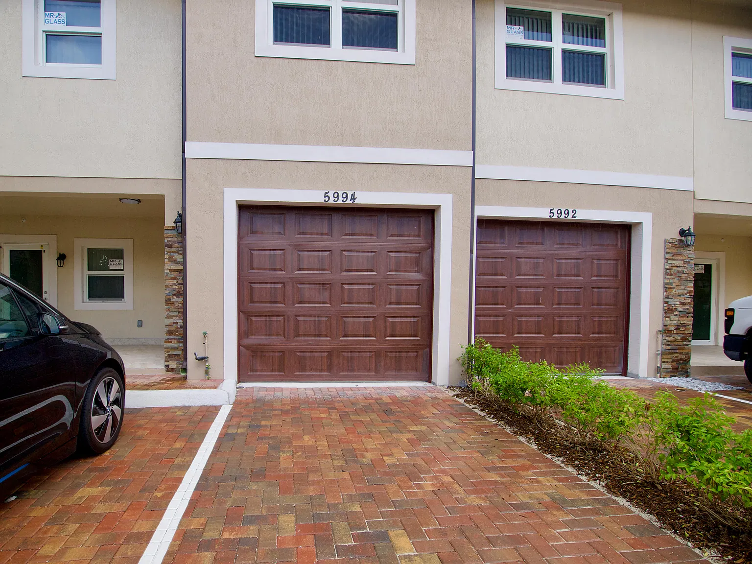 3 bed, 2.5 bath, 2100 sqft, $3,500 — Photo 1