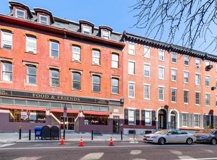 1933 Spruce St APT 3A, Philadelphia, PA 19103