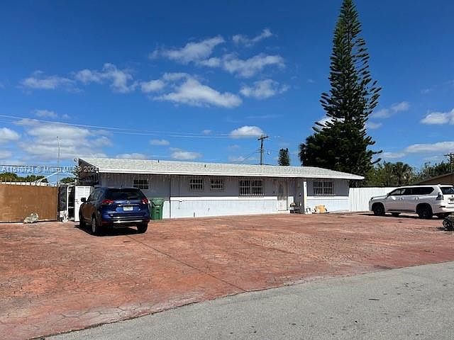 1st image of 17721 NW 37th Ct