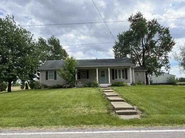 13096 Smith Rd, Wellington, OH 44090