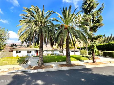 8257 Ellenbogen St, Sunland, CA, 91040