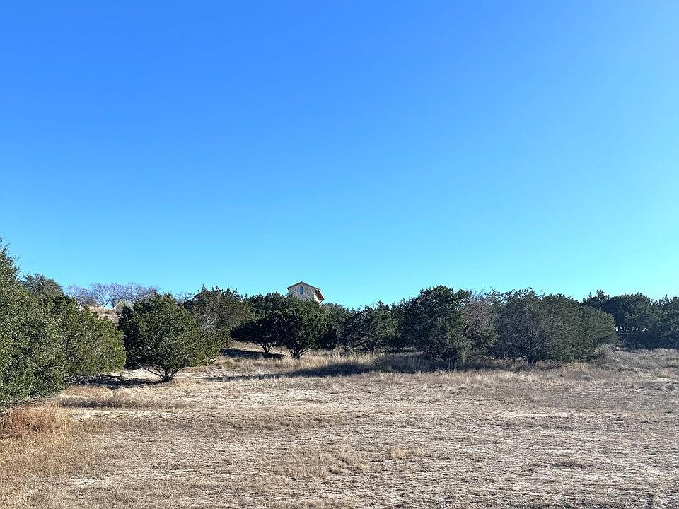 2nd image of 3528 Trail Head Dr