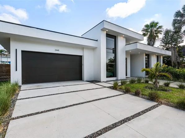 2441 Webber St, Sarasota, FL 34239