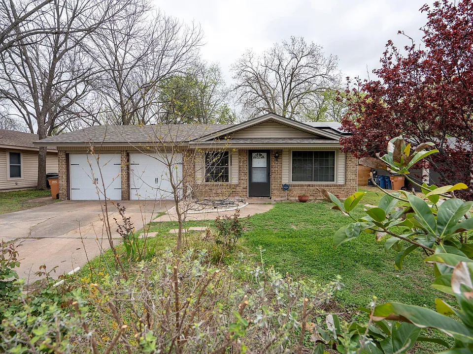 9505 Oriole Dr