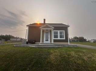 9 Chemin De Susanne Rd, Cheticamp, NS B0E