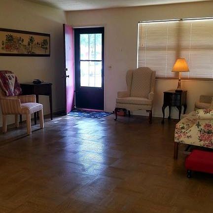 3rd image of 6807 Blanco Ct
