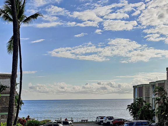 5th image of 75-6016 Alii Dr Floor 3