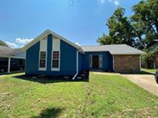 1st image of 5103 Corkwood Dr