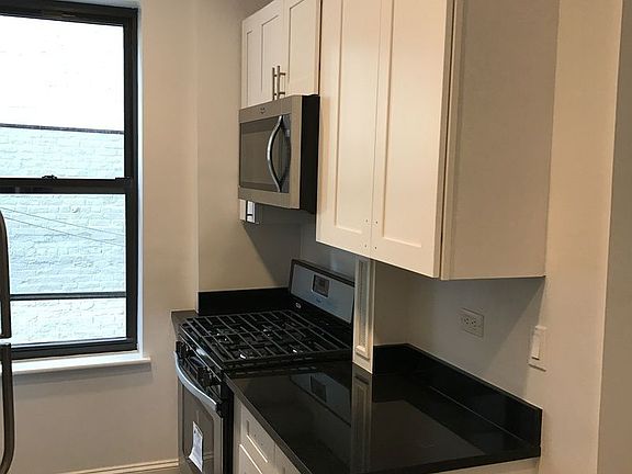 2nd image of 640 W 171st St APT 4B