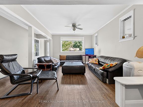 3rd image of 599 Donegal St