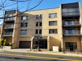 9055 Palisade Ave, North Bergen, NJ