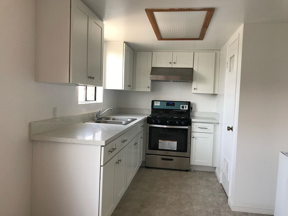 2nd image of 2700 Walnut Grove Ave APT E