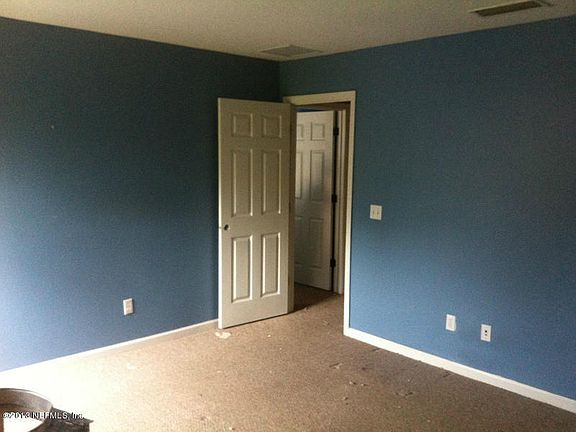 4th image of 10876 Skylark Estates Ln