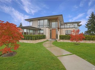 9670 Hilltop Rd, Bellevue, WA 98004