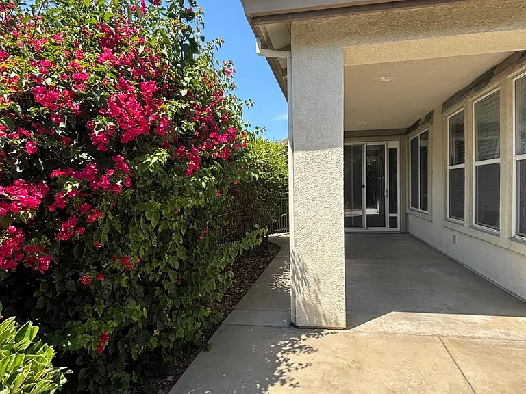 520 Arlington Dr — Photo 27