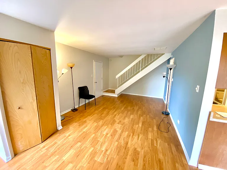 2346 Old Kings Ct #2346 — Photo 3