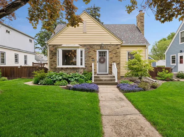 957 Hoyt Ave W, Saint Paul, MN 55117