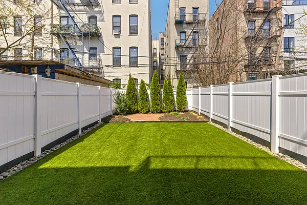 Sold by Compass | media 13