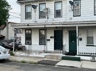 17 Railroad Ave, Phillipsburg Town, NJ 08865