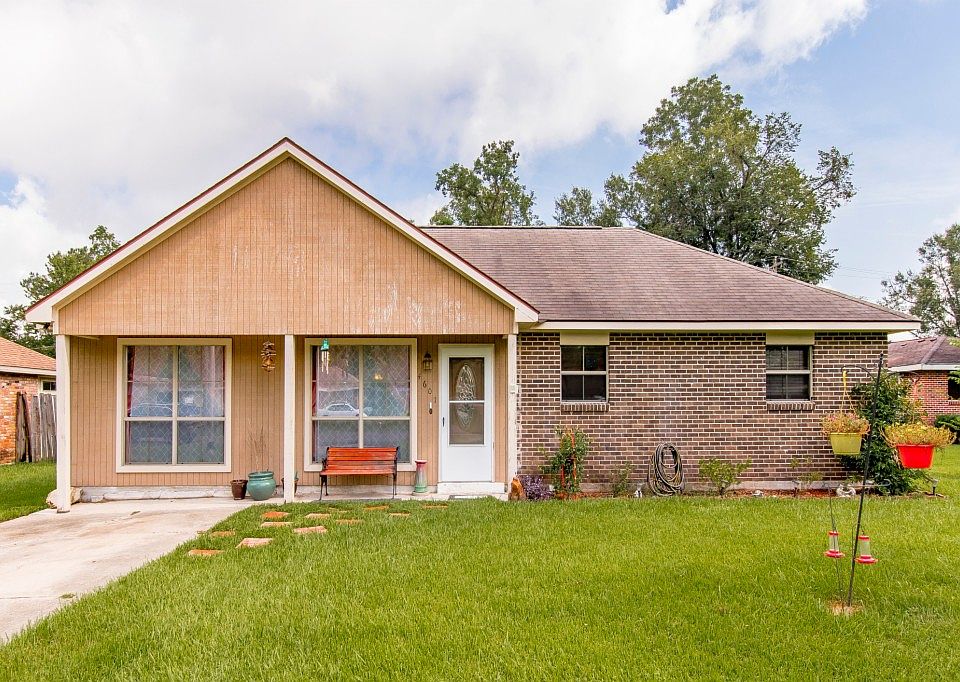 1st image of 4601 Greenwood Ln