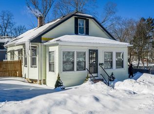 10 Jefferson Ave, Taunton, MA 02780