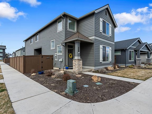 2nd image of 4649 SW 36th St