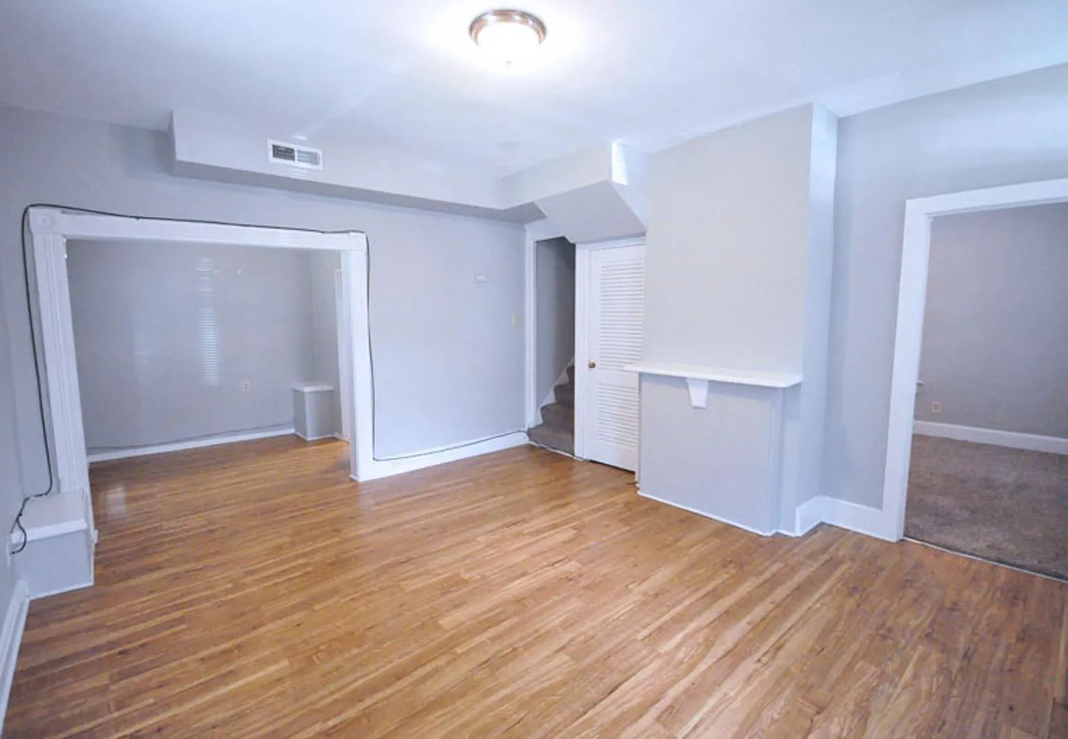 3 bed, 1.0 bath, $1,599 — Photo 3