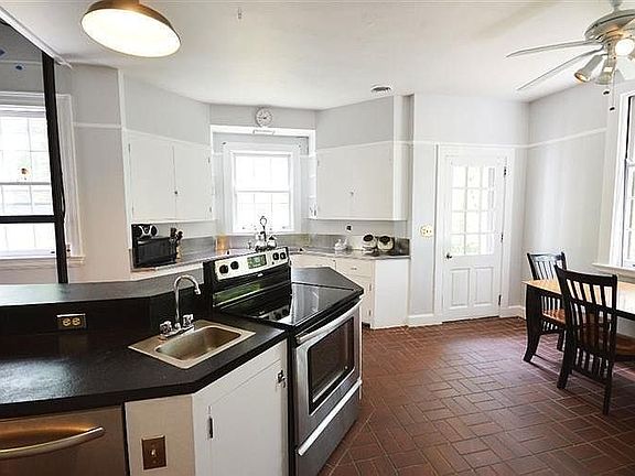 4th image of 7302 Gracely Dr