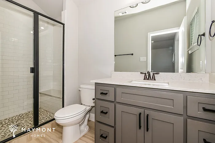 503 N Adelaide St — Photo 8