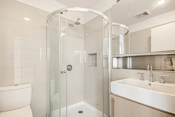 Rented by Compass | media 13