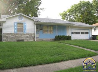 1819 SW Meadow Ln, Topeka, KS 66604