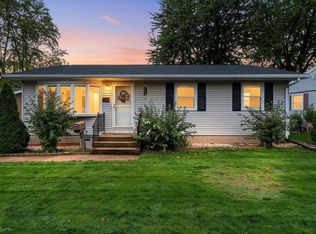 111 N Meadow St, Oshkosh, WI 54902
