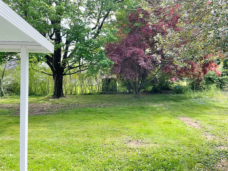 1730 Hemlock Rd — Photo 37