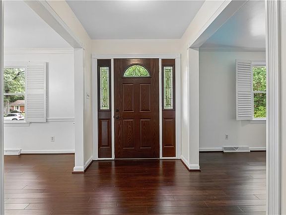 5th image of 8805 Carters Cove Rd
