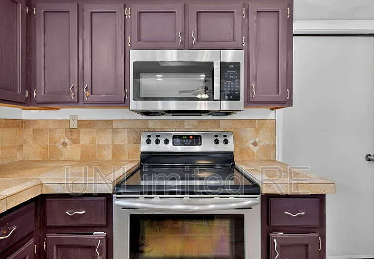 2250 Atlantic Dr — Photo 35