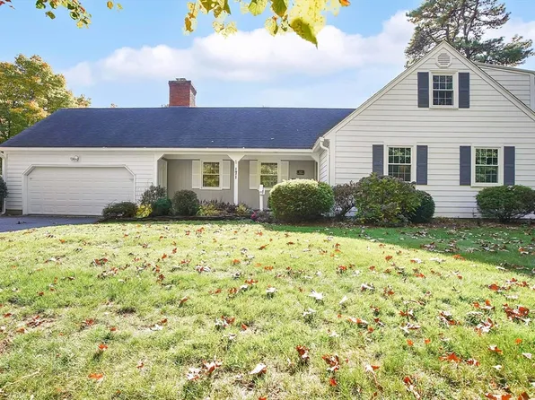171 Coventry Ln, Longmeadow, MA 01106