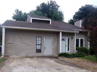313 Gilliam Pl, Greenwood, MS 38930
