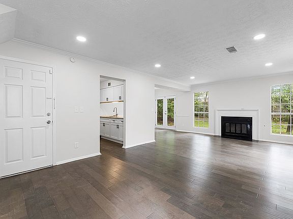 5th image of 6597 E Windsor Ln