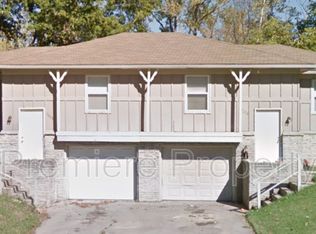7226 Gilmore Ave, Kansas City, KS 66111